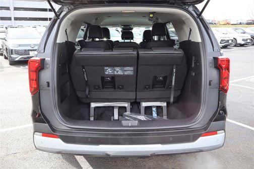 2025 Kia Carnival LXS