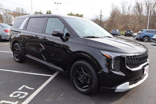 2025 Kia Carnival LXS