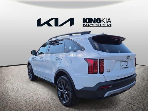 Glacial White Pearl 2021 Kia Sorento EX