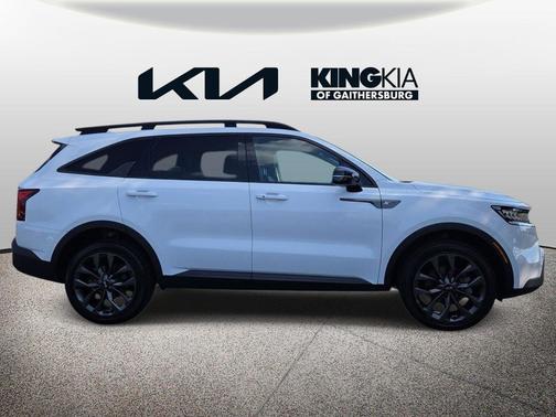 Glacial White Pearl 2021 Kia Sorento EX