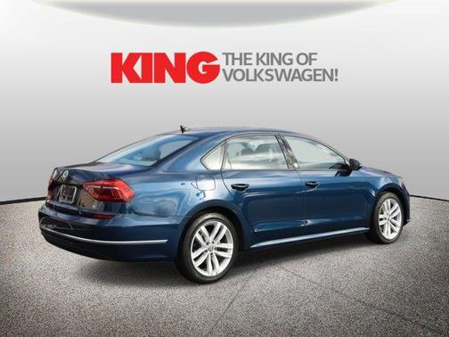 2019 Volkswagen Passat 2.0T Wolfsburg Edition