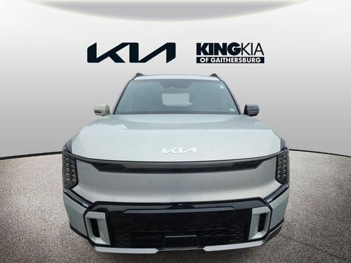 Ivory Silver 2024 Kia EV9 GT-Line