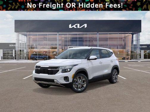 White 2026 Kia Seltos LX