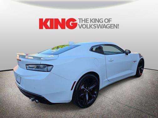 Summit White 2018 Chevrolet Camaro 2SS