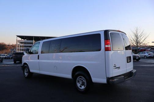 2011 Chevrolet Express 3500 LT