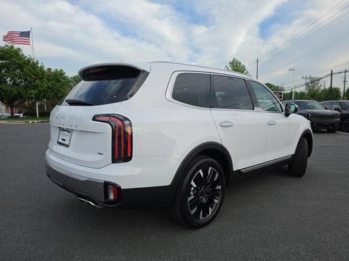 S WHITE PRL 2025 Kia Telluride SX-Prestige
