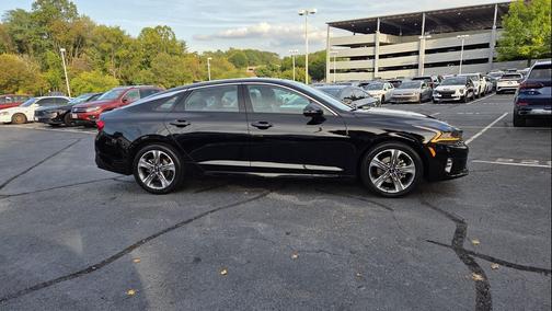 Ebony Black 2024 Kia K5 EX