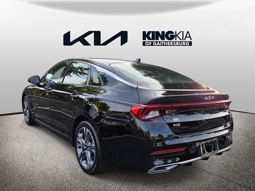 Ebony Black 2024 Kia K5 EX