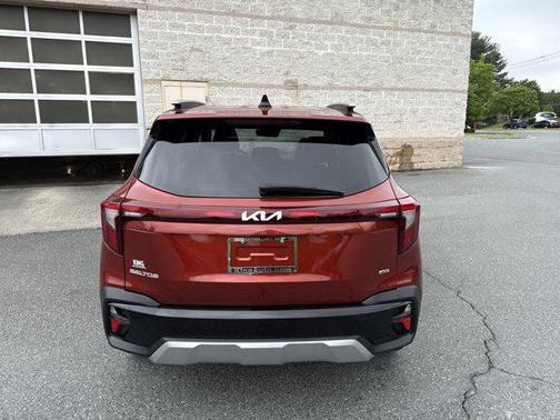 2024 Kia Seltos SX