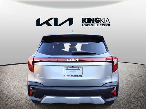 Steel Gray 2024 Kia Seltos LX
