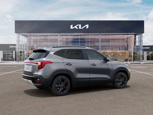 Gray 2026 Kia Seltos EX
