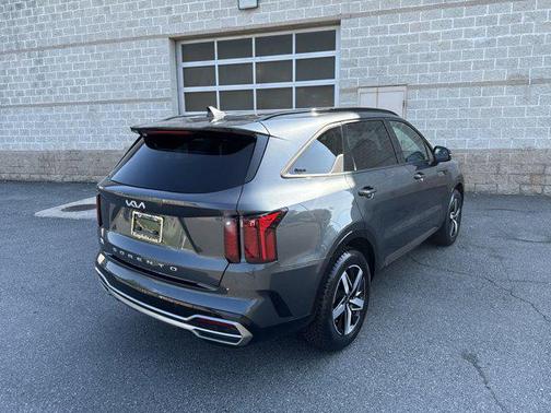 2022 Kia Sorento S