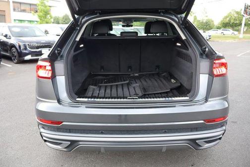 Daytona Gray Pearl 2020 Audi Q8 55 Prestige