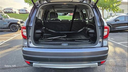Modern Steel Metallic 2019 Honda Pilot EX-L