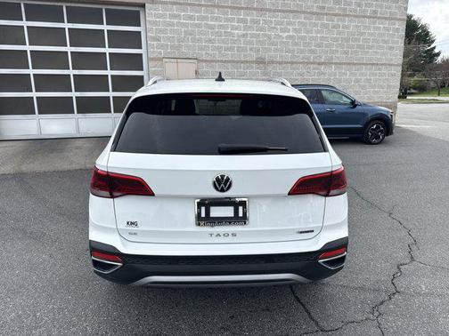 2022 Volkswagen Taos SE