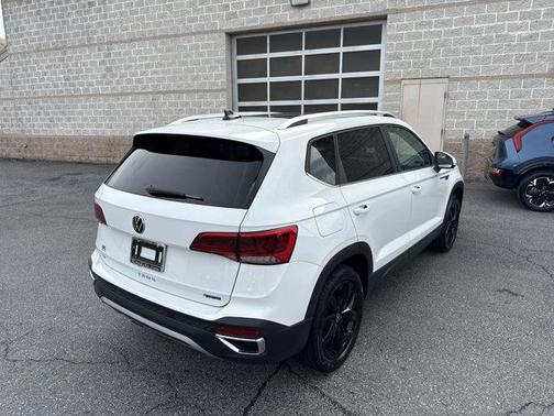 2022 Volkswagen Taos SE