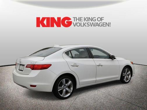 2014 Acura ILX 2.0L w/Premium Package