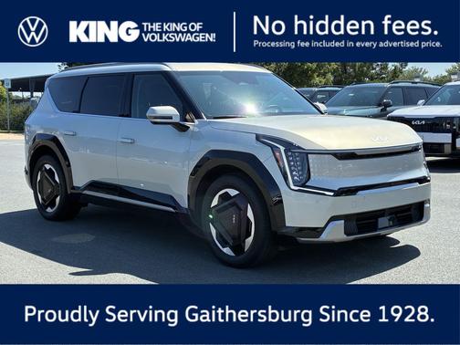 Ivory Silver 2024 Kia EV9 Land