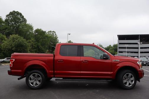 Ruby Red Metallic Tinted Clearcoat 2018 Ford F-150 XLT