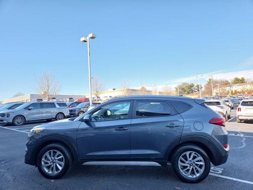 2018 Hyundai TUCSON SEL