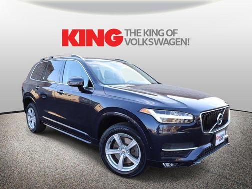 Magic Blue Metallic 2017 Volvo XC90 T5 Momentum