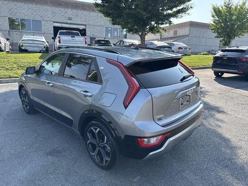 2024 Kia Niro Touring