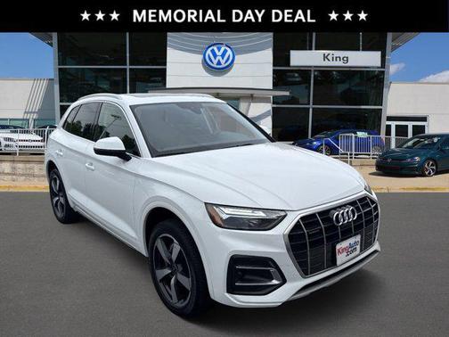 2023 Audi Q5 40 Premium Plus