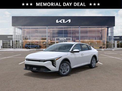 2025 Kia K4 LX