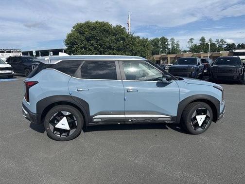 Frost Blue 2027 Kia Seltos EX