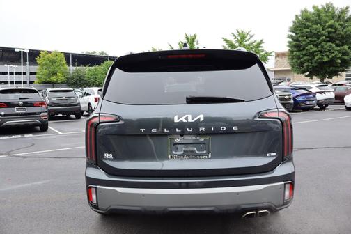 Gravity Gray 2023 Kia Telluride SX Prestige X-Line