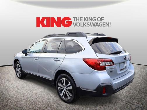 Ice Silver Metallic 2019 Subaru Outback 2.5i Limited