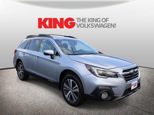 Ice Silver Metallic 2019 Subaru Outback 2.5i Limited
