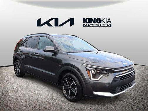 Graphite Gray 2024 Kia Niro LX