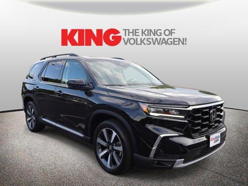 Crystal Black Pearl 2023 Honda Pilot Elite