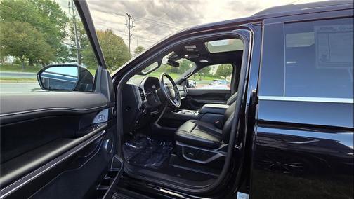 Agate Black Metallic 2021 Ford Expedition XLT