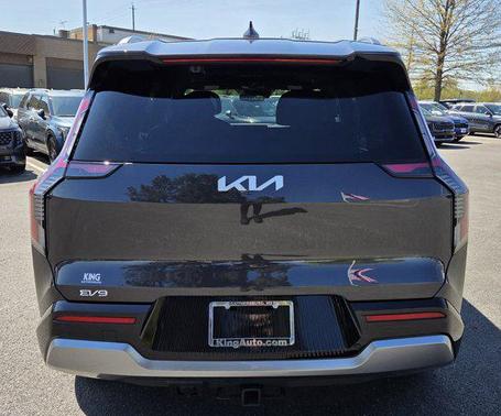 Panthera Metal 2024 Kia EV9 Land