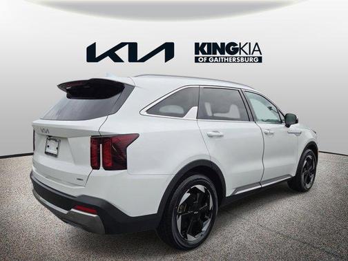 Snow White Pearl 2025 Kia Sorento Hybrid EX