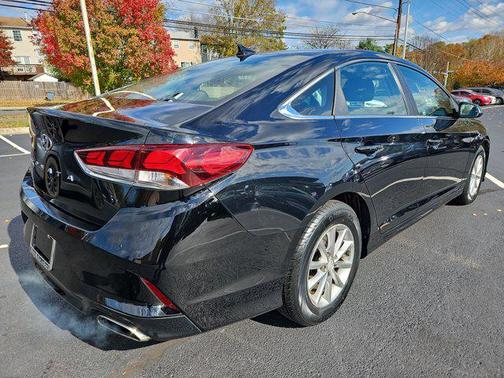 2019 Hyundai SONATA SE