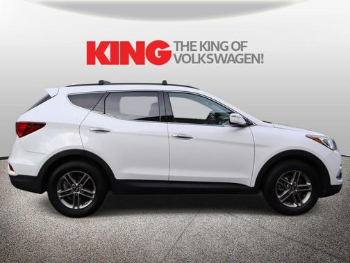 Pearl White 2018 Hyundai Santa Fe Sport 2.4L