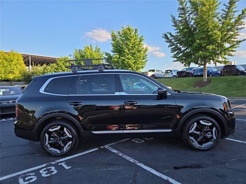 Ebony Black 2023 Kia Telluride EX