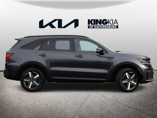 2023 Kia Sorento S