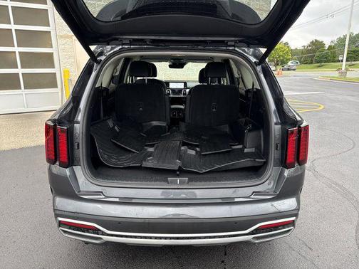 2023 Kia Sorento Hybrid EX