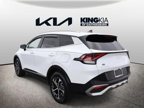 Glacial White Pearl 2023 Kia Sportage EX