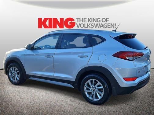 2017 Hyundai TUCSON SE