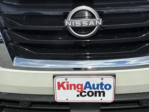Pearl White Tricoat 2022 Nissan Pathfinder SL