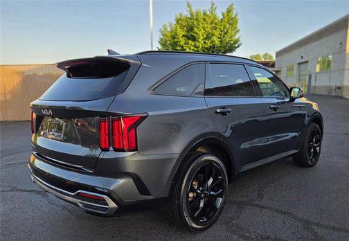 Gravity Grey 2023 Kia Sorento SX