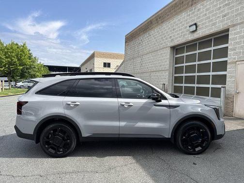 2025 Kia Sorento SX