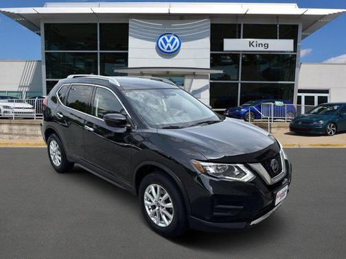 2020 Nissan Rogue SV