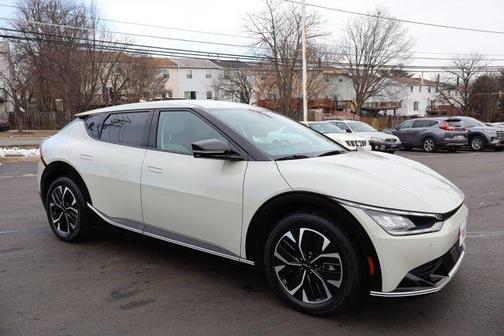 2023 Kia EV6 Wind