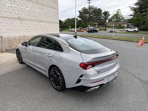 2022 Kia K5 GT-Line